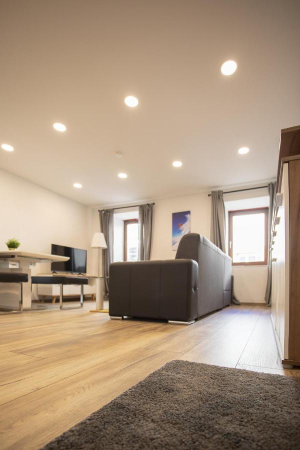 Modern Old Town Apartment Hall in Tirol Esterno foto
