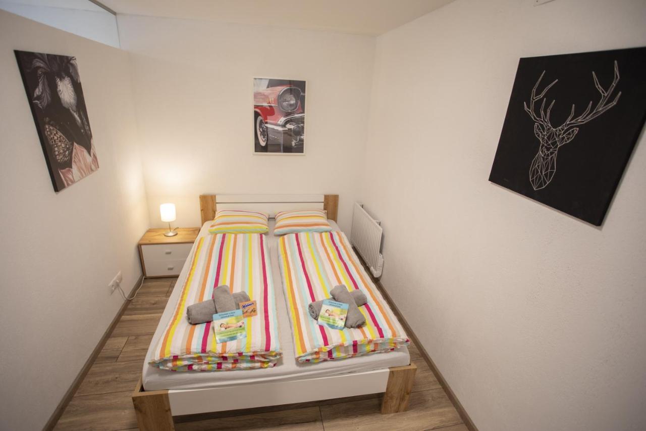 Modern Old Town Apartment Hall in Tirol Esterno foto