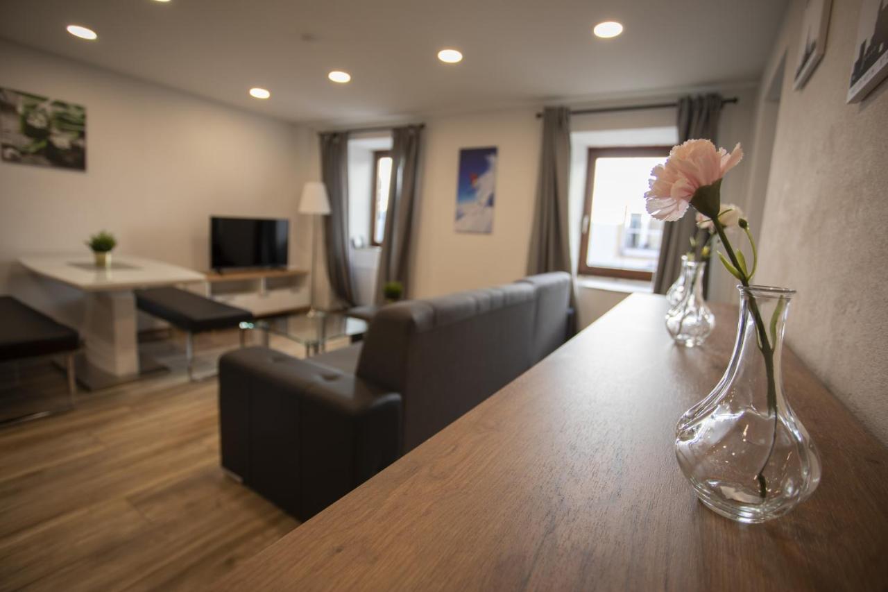 Modern Old Town Apartment Hall in Tirol Esterno foto